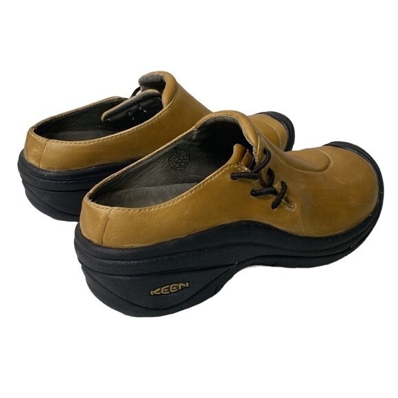 Keen Leather Kaci Slip-On Slide Winter Clogs Shoe Camping Outdoor All-Season - Picture 2 of 15